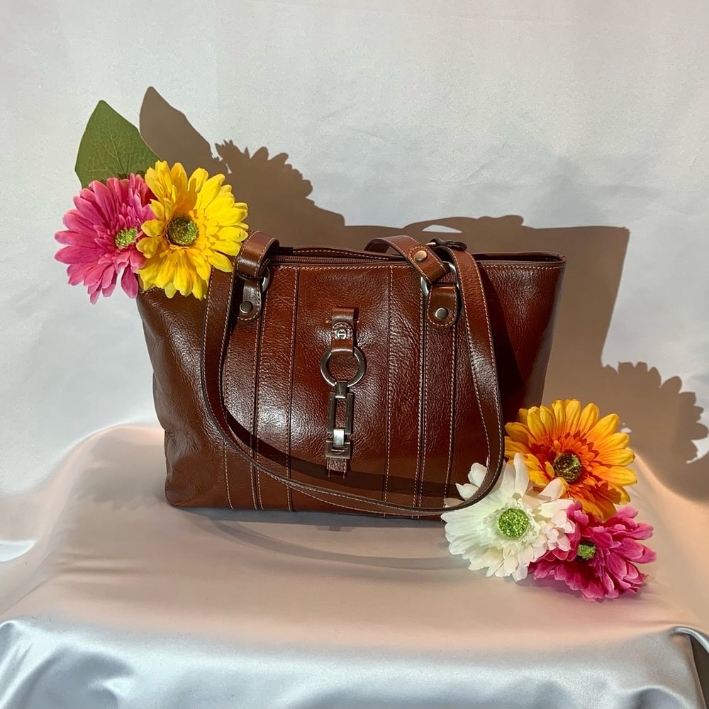 Gorgeous Etienne Aigner Double Strap Shoulder Tote